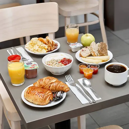 Paris Nord Hotel 2*